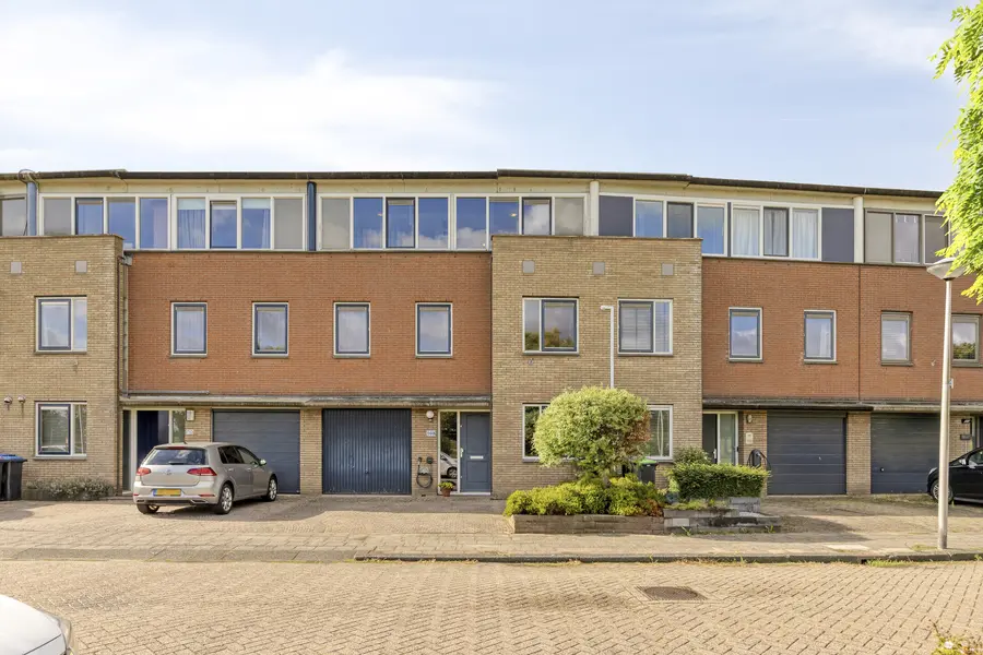 Maria Kleine-Gartmanstraat 108 in Spijkenisse