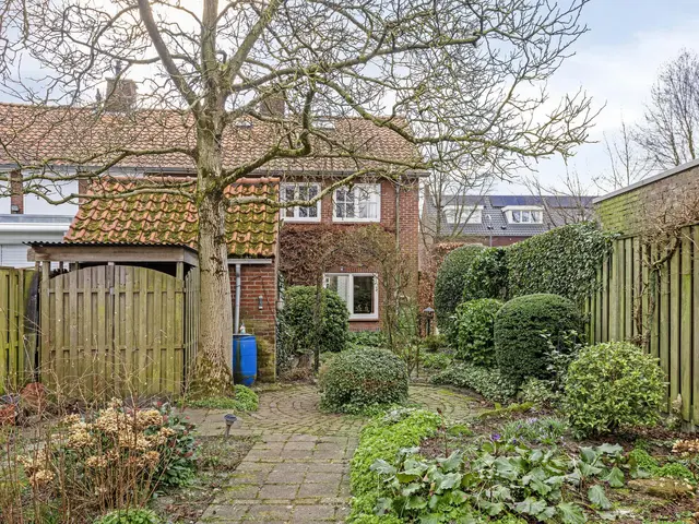 Foto van Esschestraat 64