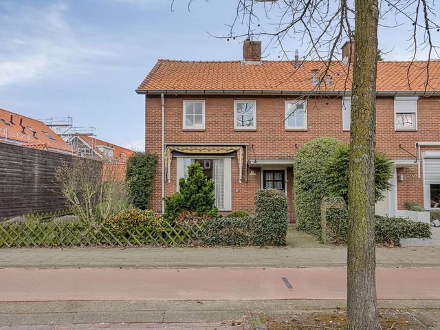 Foto van Esschestraat 64