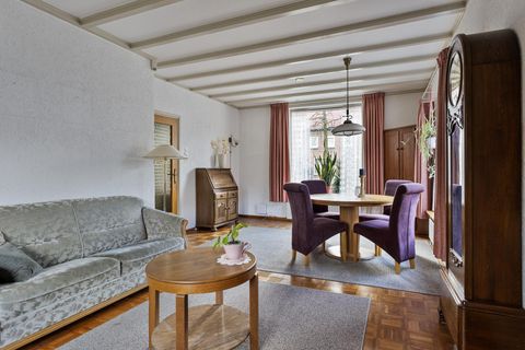 Esschestraat 64