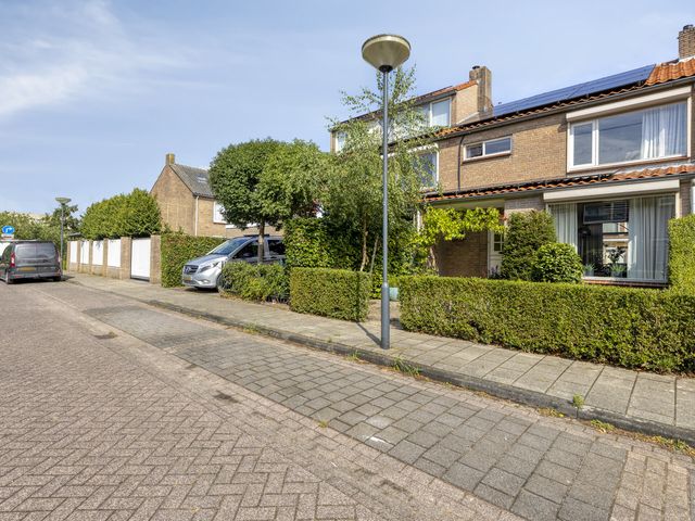 Foto van Anna Bijnsstraat 48