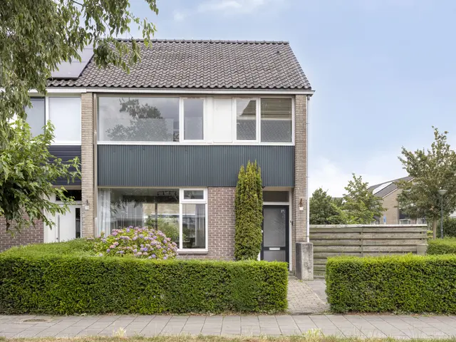 Foto van Rouppe van der Voortlaan 76