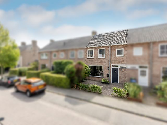 Foto van Adriaan Poortersstraat 19