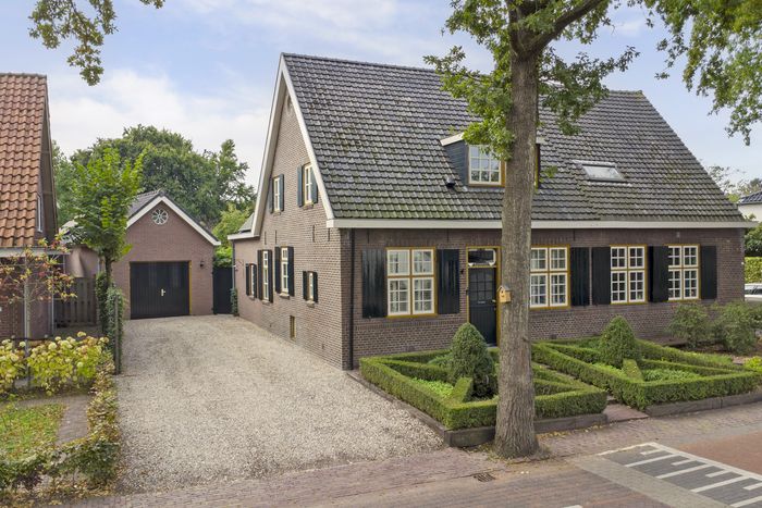 St.-Lambertusstraat 14