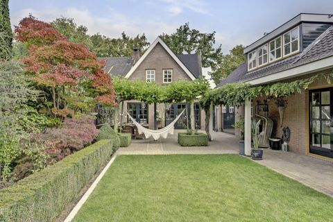 St.-Lambertusstraat 14