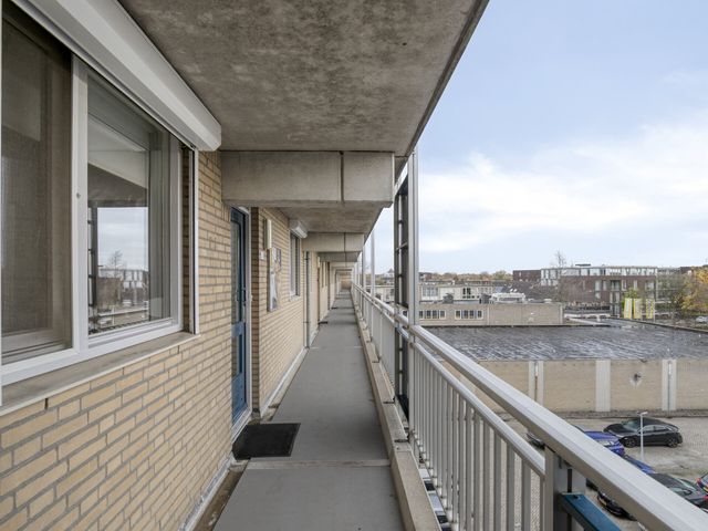 Foto van Moleneindplein 306