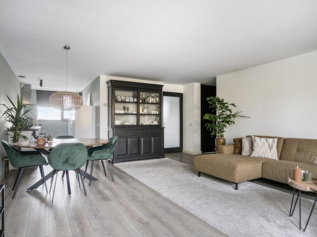 Foto van Moleneindplein 306