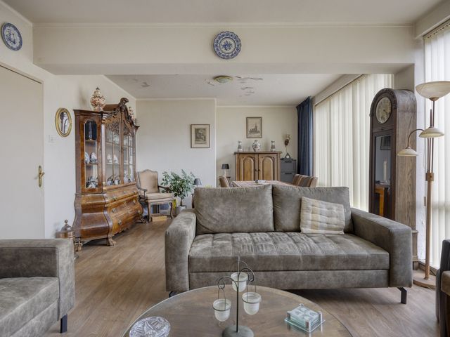 Foto van Moleneindplein 18