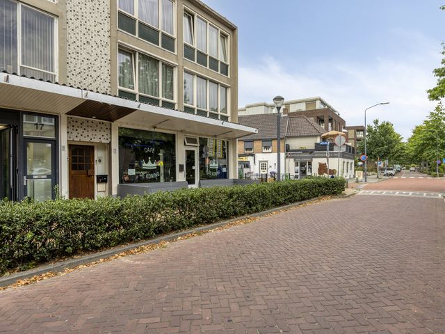 Foto van Moleneindplein 18