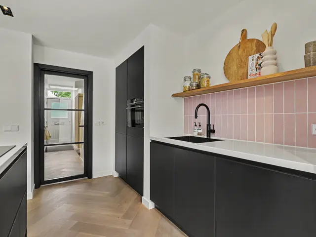 Foto van Jan van Galenstraat 61