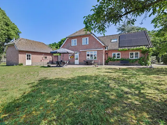 Foto van Loverensestraat 5