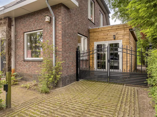 Foto van Loverensestraat 27A
