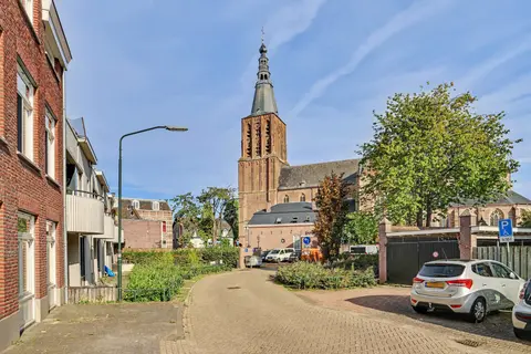 Mgr.Bekkersstraat 101