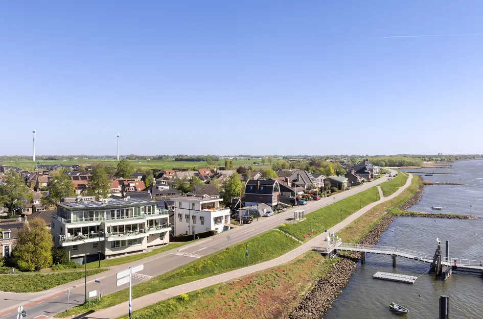 Rivierdijk 245