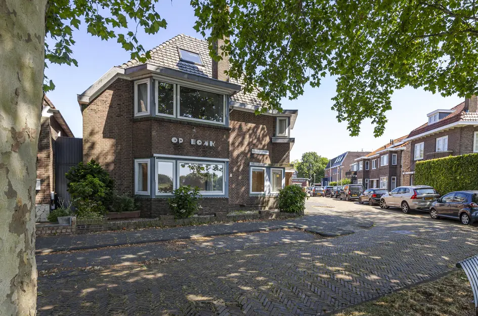 Oosterstraat 11
