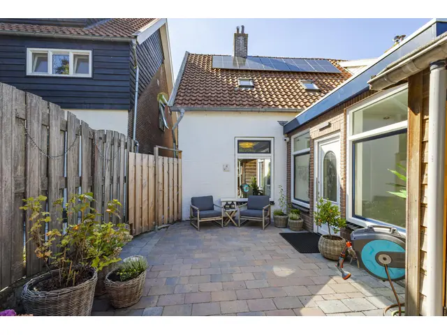 Helling 6 foto 3