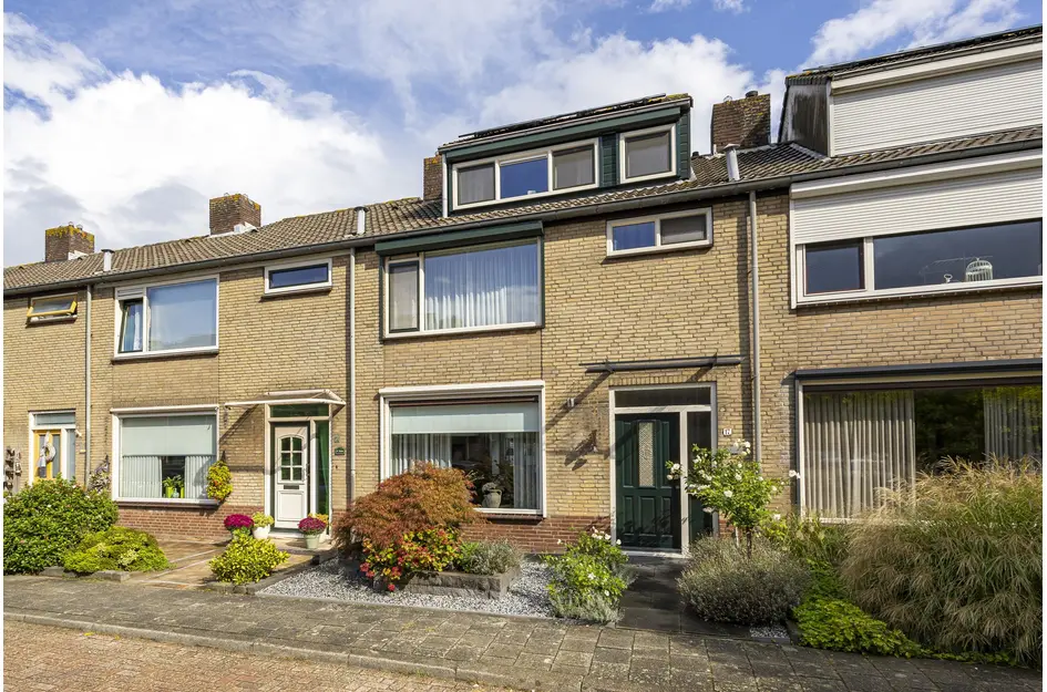 Graaf Adolfstraat 17