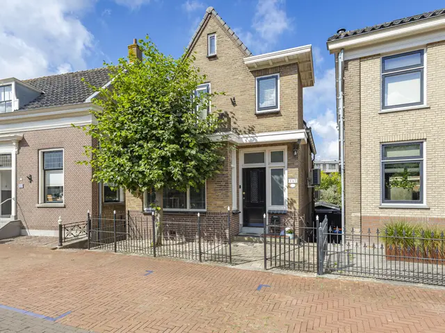 Peulenstraat 147 foto 1
