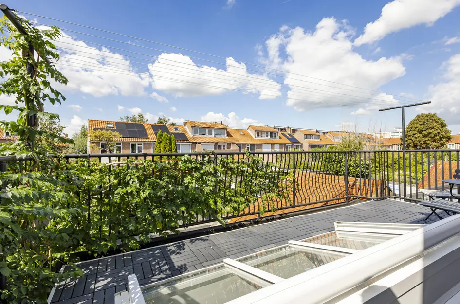 Adama van Scheltemastraat 10