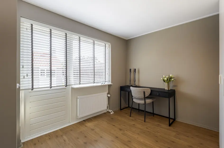 Adama van Scheltemastraat 10