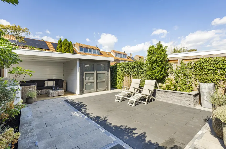 Adama van Scheltemastraat 10