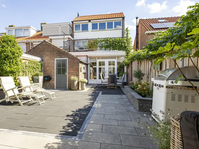 Adama van Scheltemastraat 10 foto 35