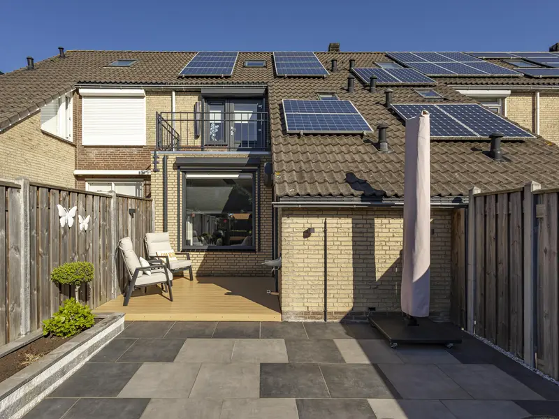 Van Leijdenstraat 26, Hardinxveld-giessendam
