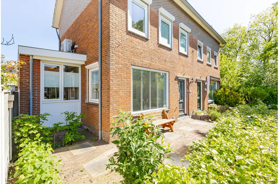 Dr. Schaepmanstraat 103