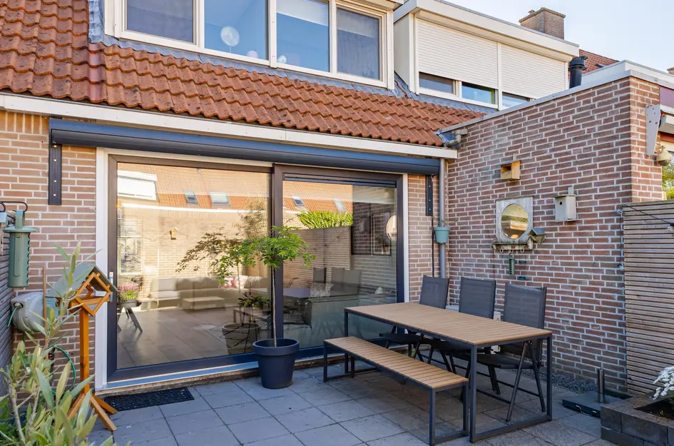 P.A. de Genestetstraat 57
