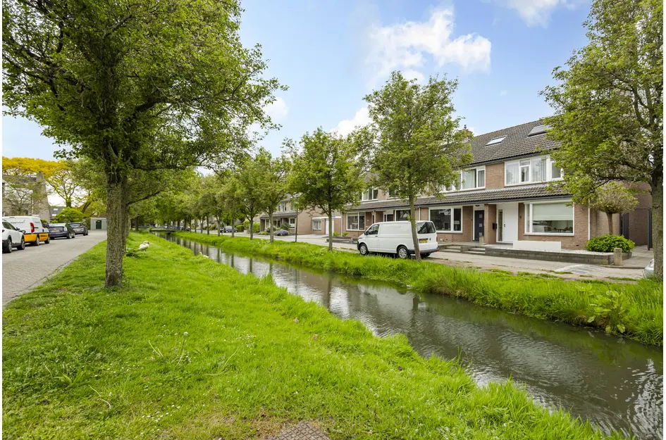 Koetshuis 8