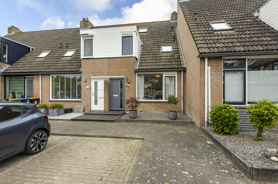 Koetshuis 8