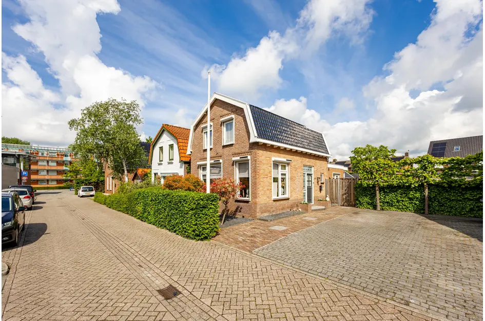 Weteringstraat 43