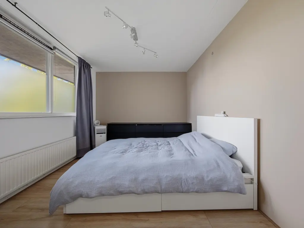 Middellaan 460D21, Breda