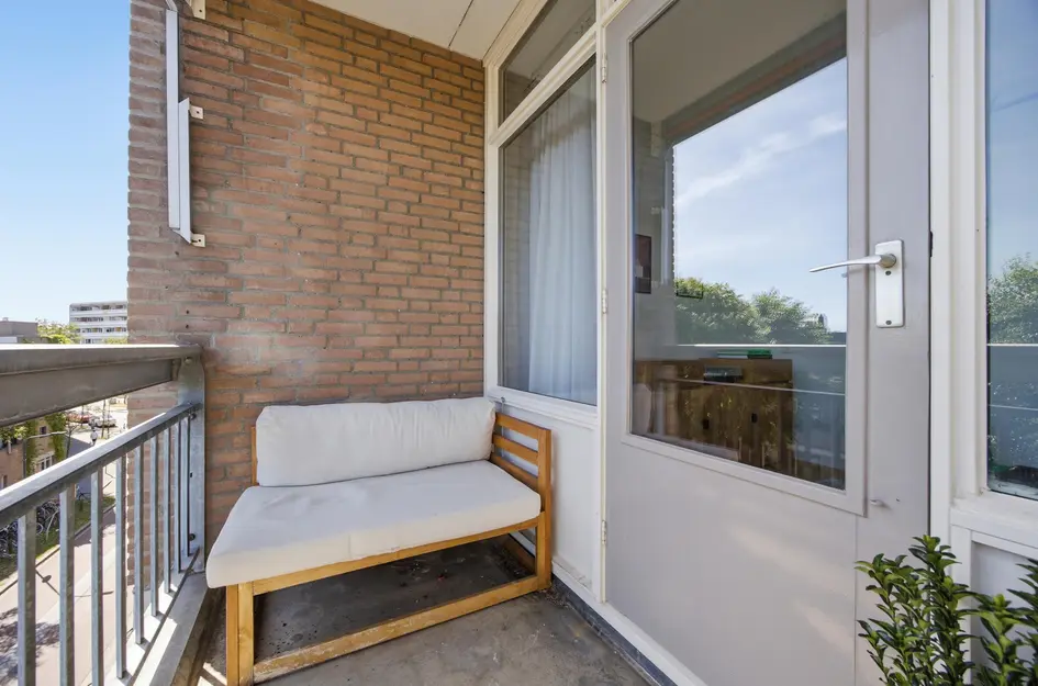 Adriaan van Bergenstraat 96