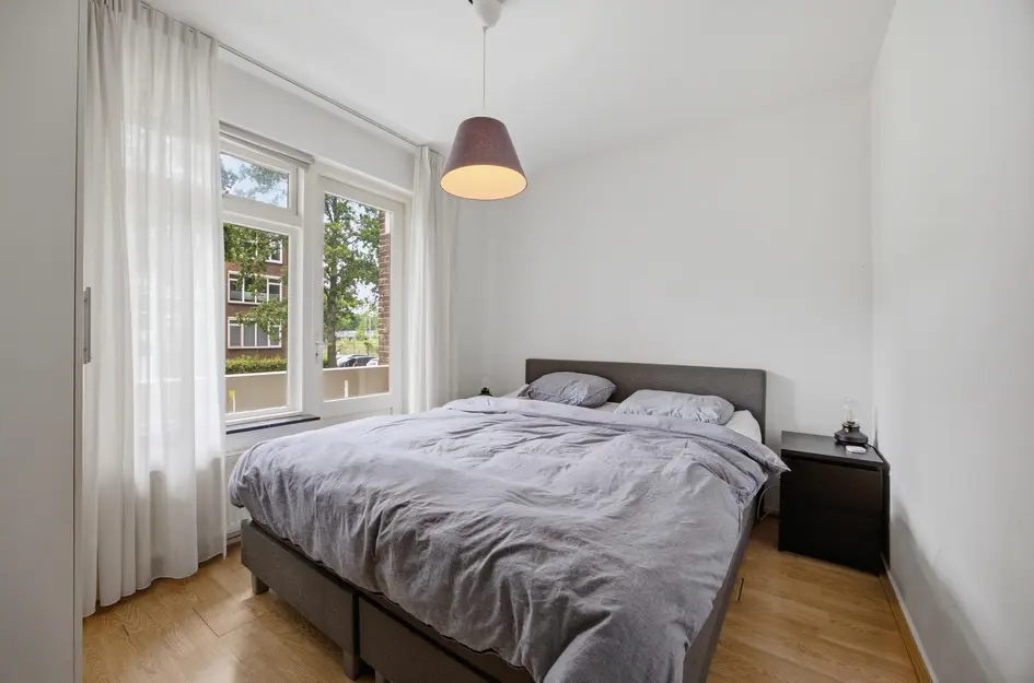 de Wetstraat 10