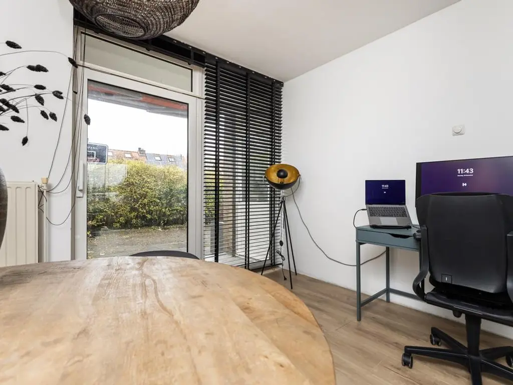 Dr. Plesmanstraat 79, ZWIJNDRECHT