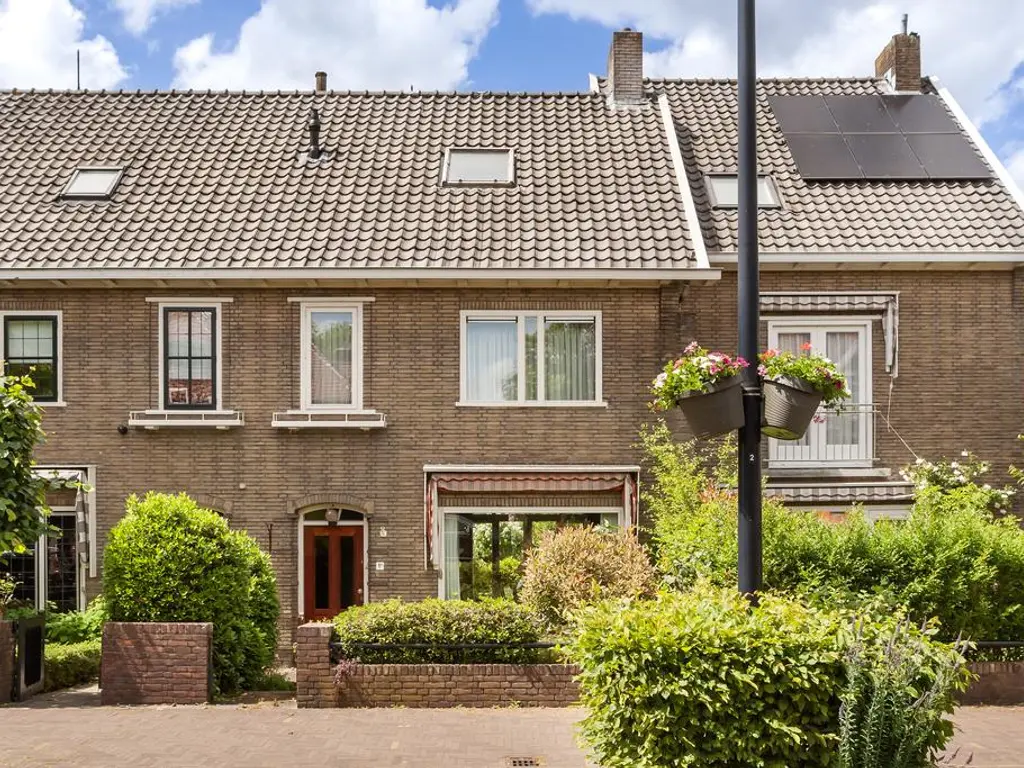 Burgemeester de Bruinelaan 1A, ZWIJNDRECHT