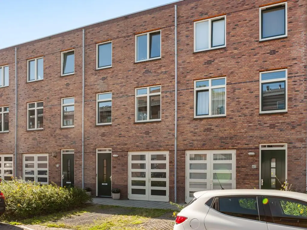 van Ruisdaelstraat 58, ZWIJNDRECHT