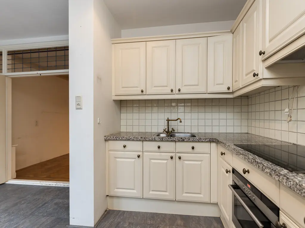 Juliana van Stolbergstraat 17A, ZWIJNDRECHT
