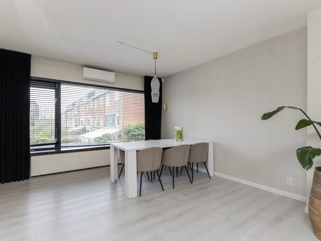 Tromplaan 6, HENDRIK-IDO-AMBACHT