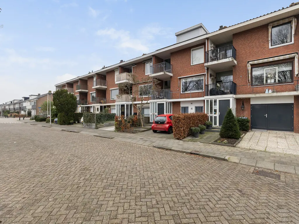 Tromplaan 6, HENDRIK-IDO-AMBACHT