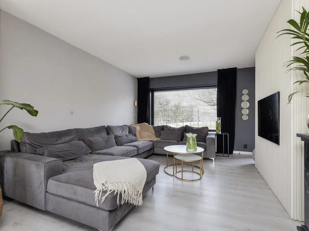 Tromplaan 6, HENDRIK-IDO-AMBACHT