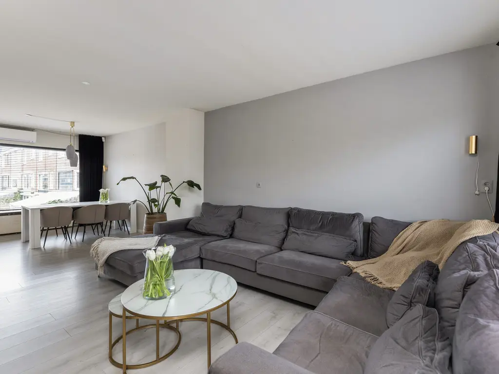 Tromplaan 6, HENDRIK-IDO-AMBACHT