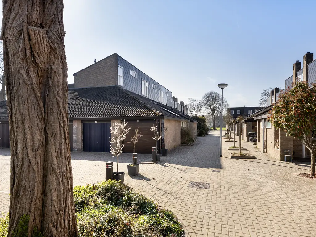 Londenseplein 27, ZWIJNDRECHT