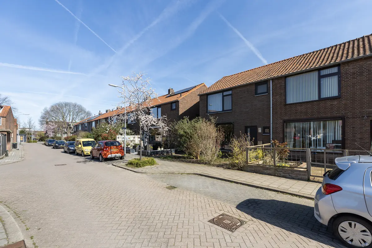 Mesdagstraat 18, ZWIJNDRECHT