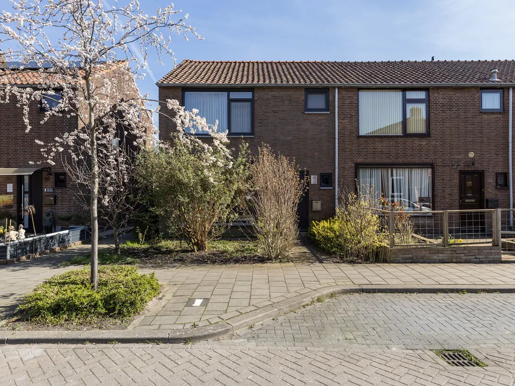 Mesdagstraat 18, ZWIJNDRECHT