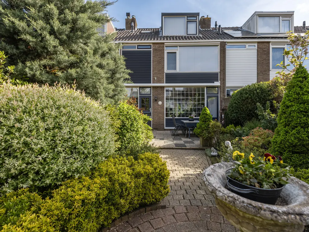 Baljuwweg 16, ZWIJNDRECHT