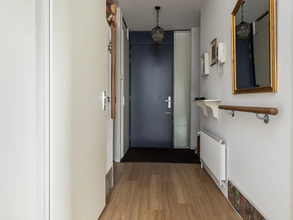 Burgemeester Brouwerstraat 73, ZWIJNDRECHT
