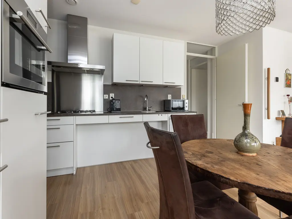 Burgemeester Brouwerstraat 73, ZWIJNDRECHT
