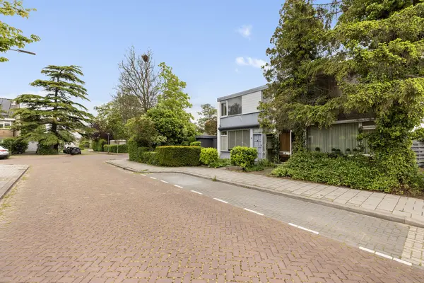 Grutter 2, ZWIJNDRECHT